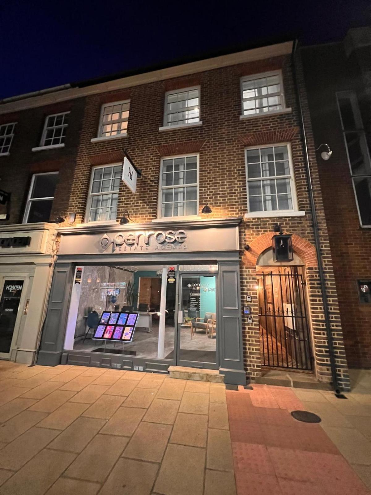 Harper Luxe Serviced Apartments Dunstable Luaran gambar